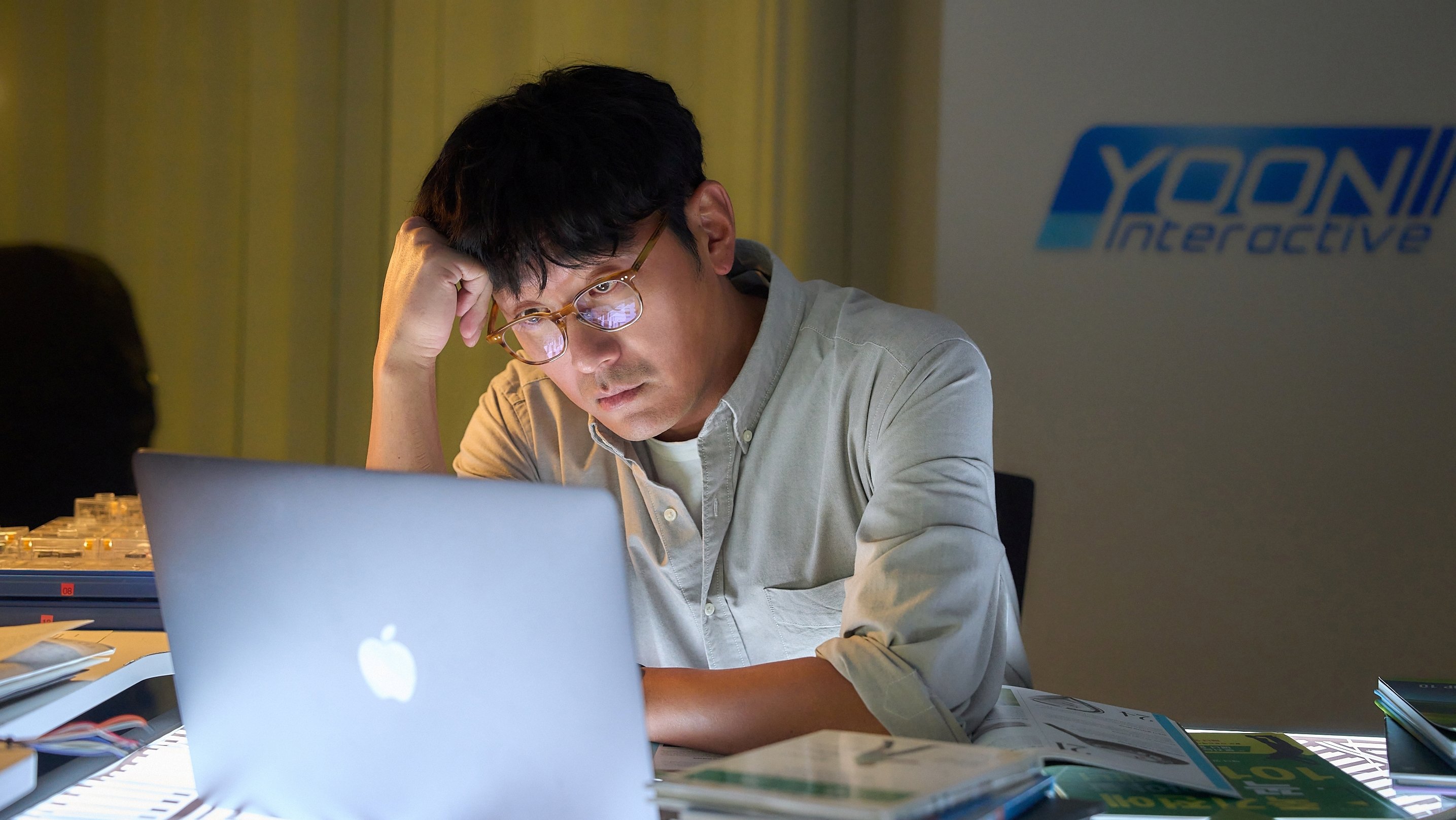 Xem Phim Đầu Xuôi Đuôi Đút Lót Phụ Đề