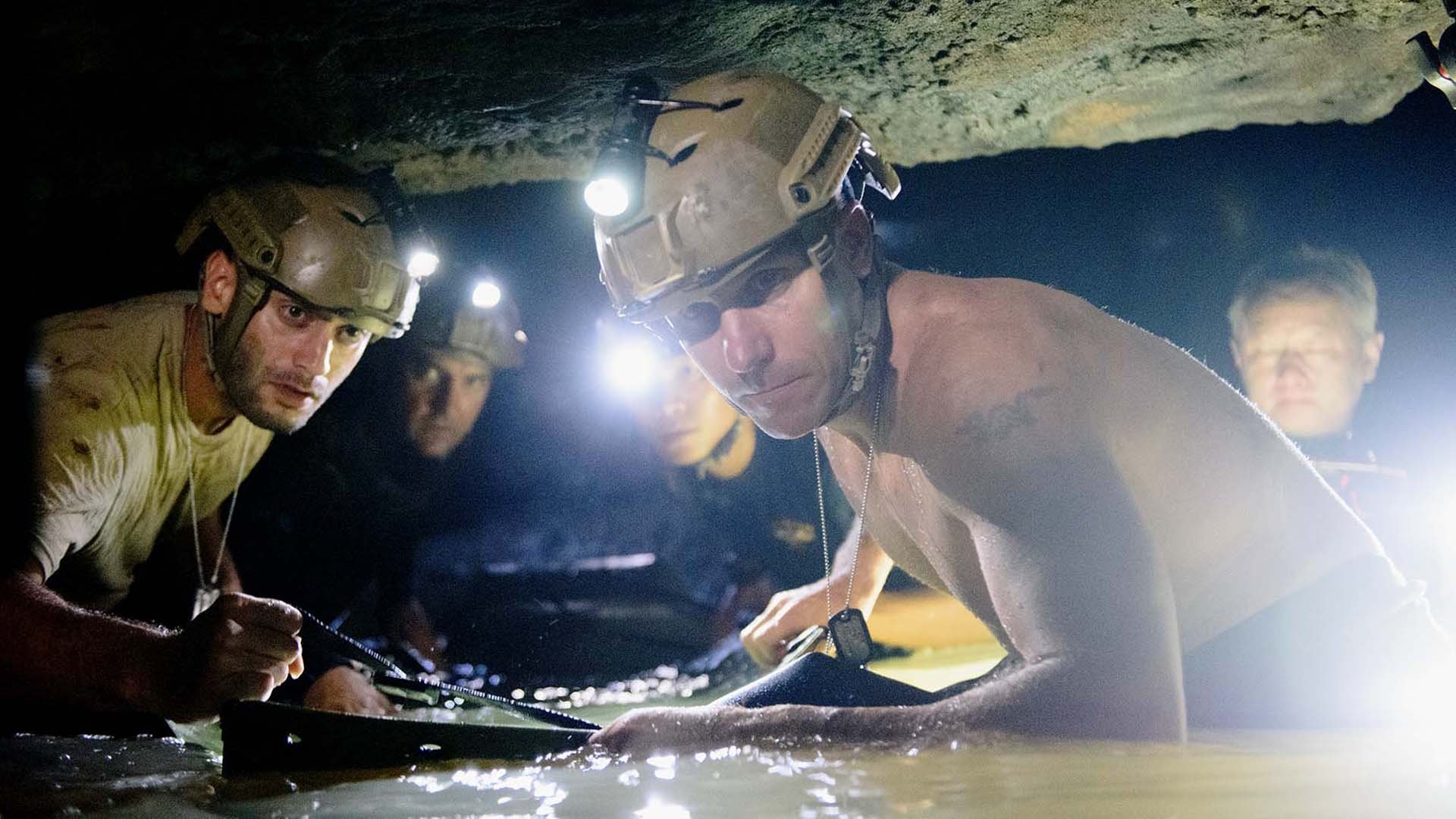 Xem Phim Cuộc Giải Cứu Hang Tham Luang Phụ Đề