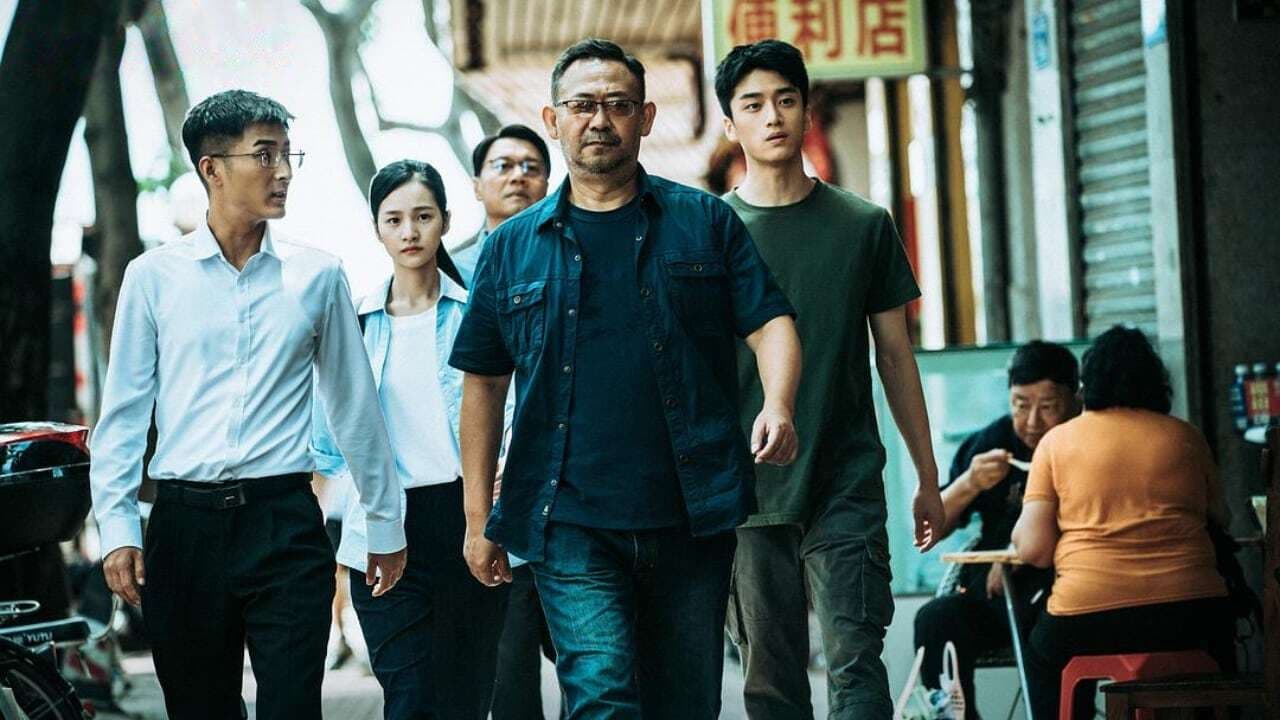 Xem Phim Vượt Qua Bóng Tối Phụ Đề