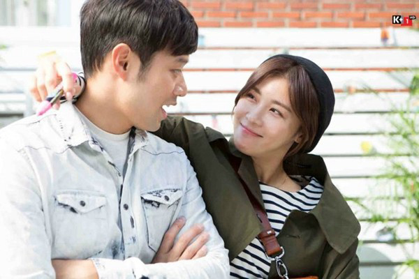 Xem Phim Câu Chuyện Ly Kỳ Của Tiểu Thuyết Gia Phụ Đề